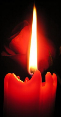 красная любовная свеча